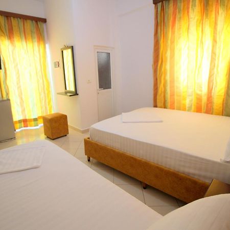 Lengu Holidays Houses Saranda Extérieur photo