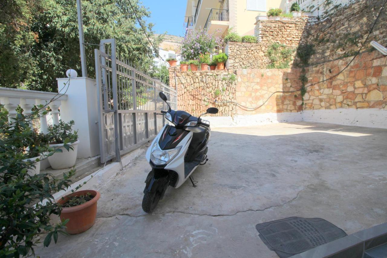 Lengu Holidays Houses Saranda Extérieur photo