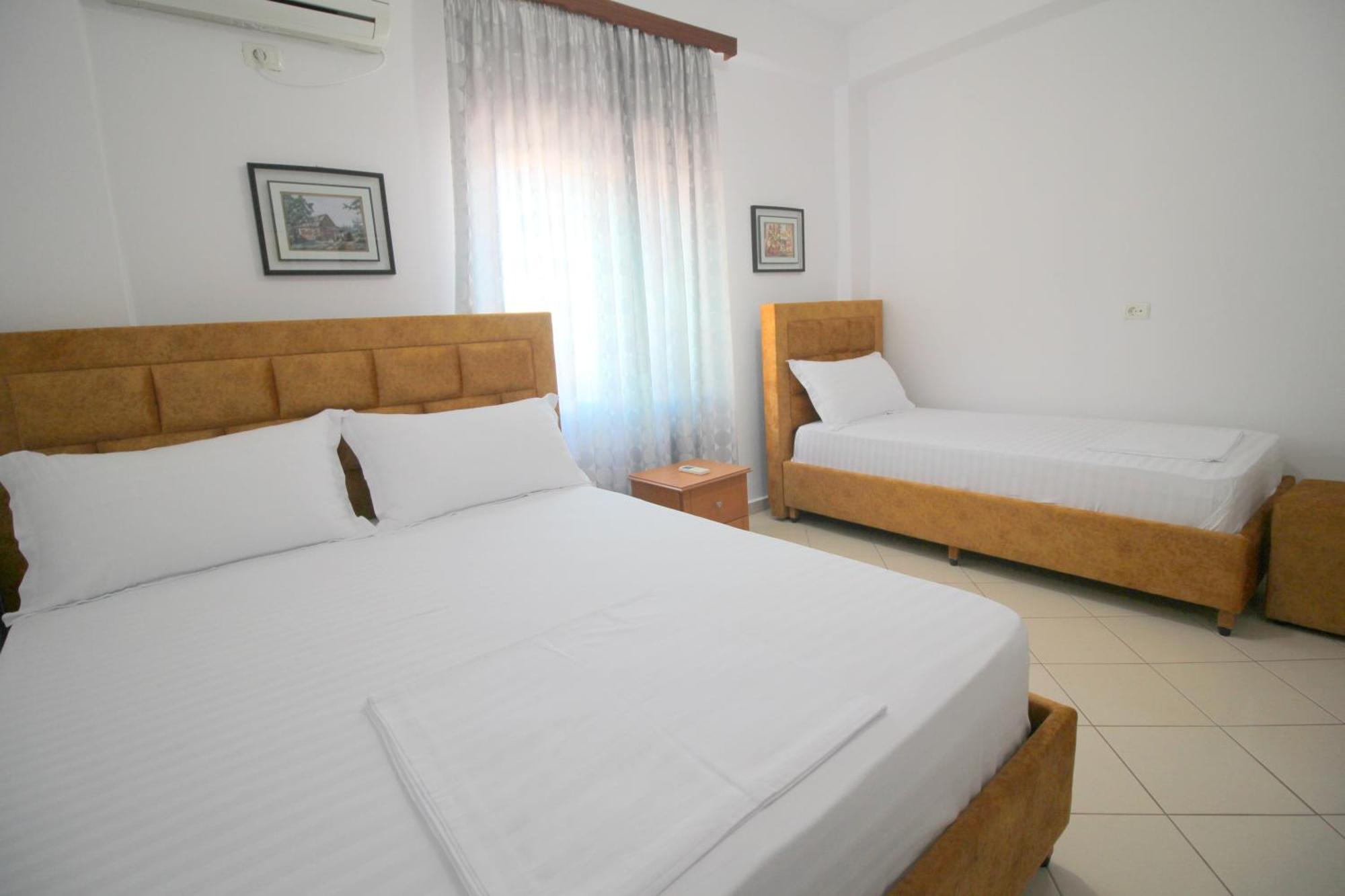Lengu Holidays Houses Saranda Extérieur photo