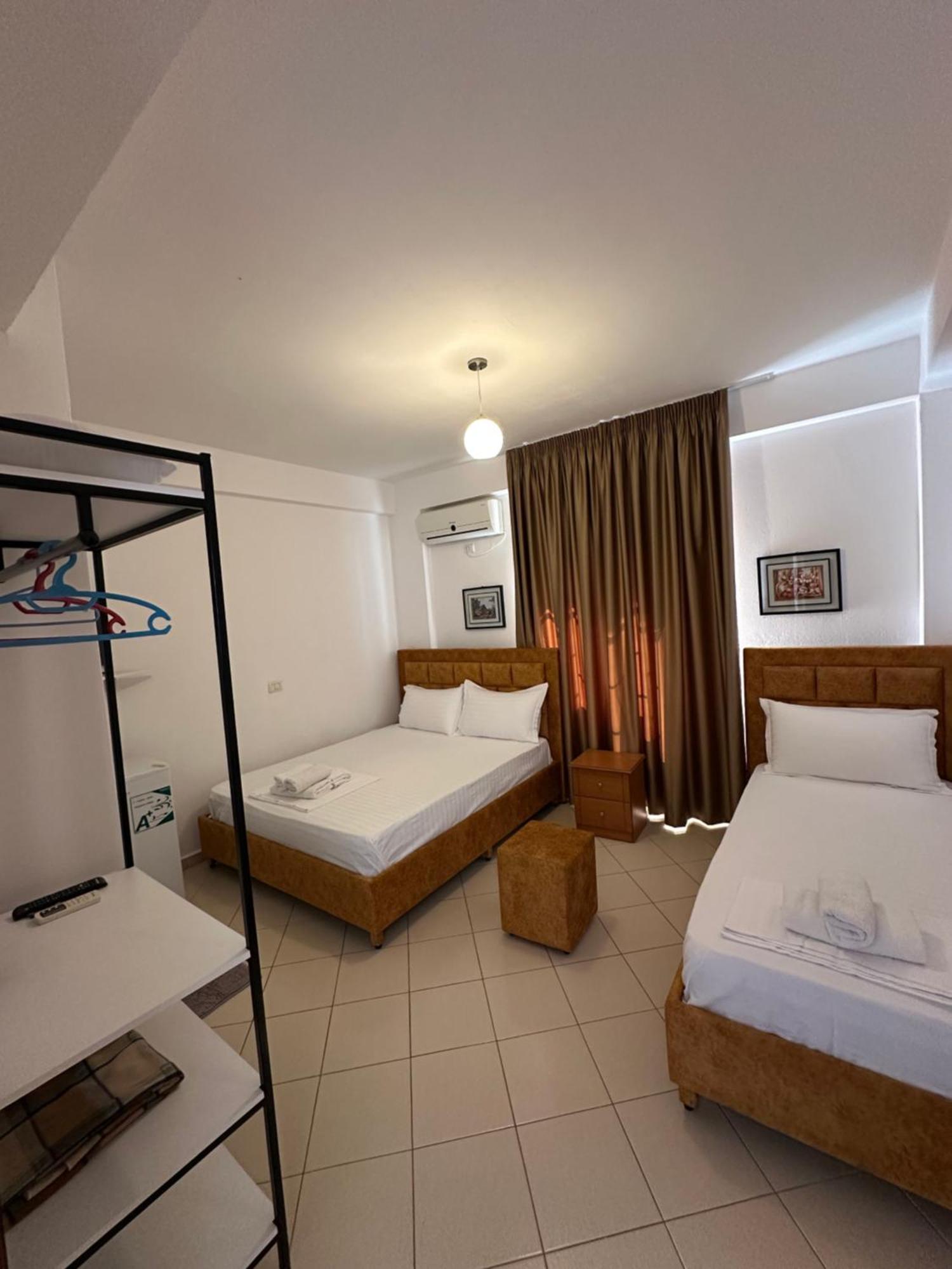 Lengu Holidays Houses Saranda Extérieur photo
